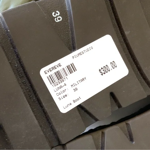 Piume Studio NWOT Luna Boot in Military Green Size 39 NWOT - Picture 7 of 10